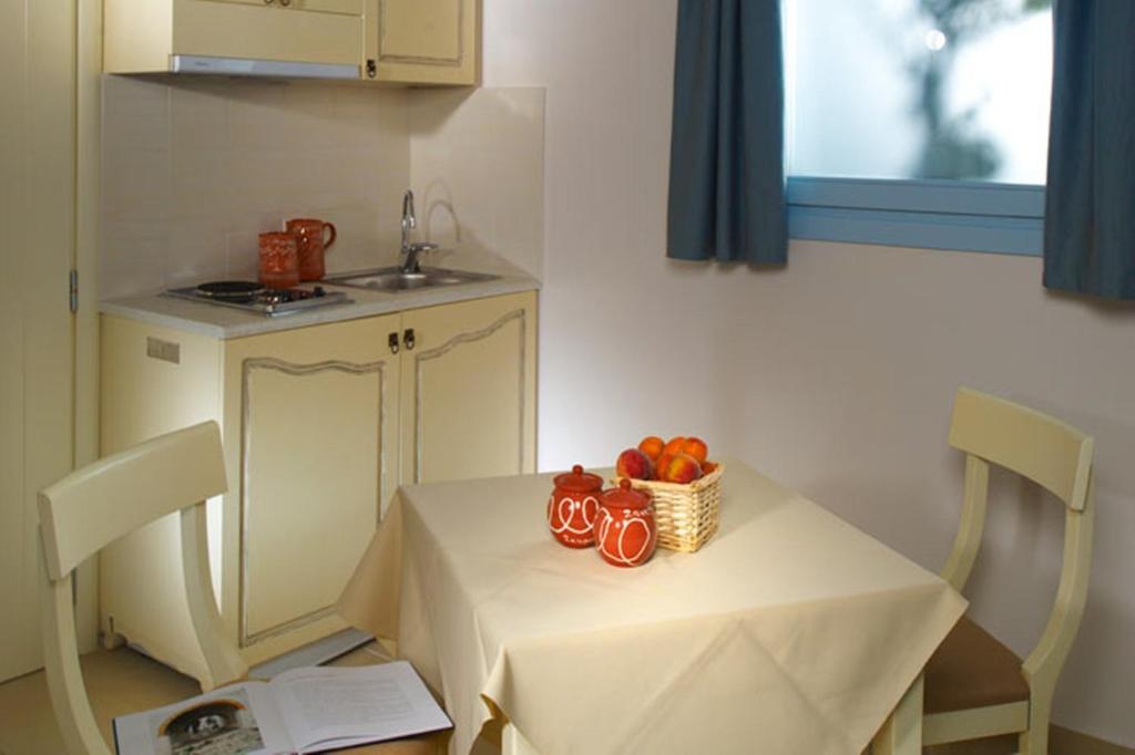 Hotel Perigiali à Skyros Chambre photo